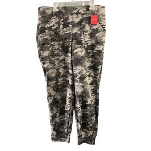 Spanx Plus 2X Stretch Twill Cargo Joggers Wash Camo Shaping High Rise women’s